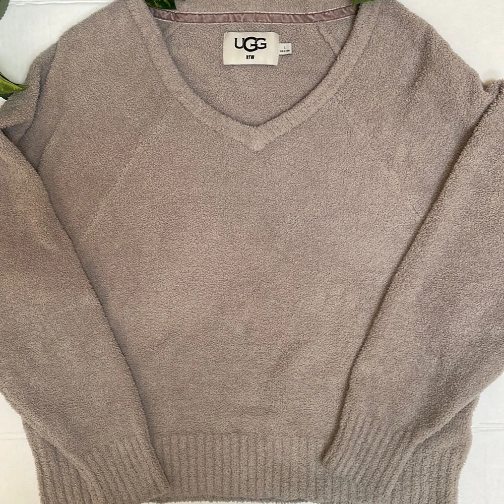 UGG Rtw - sweater - Picture 1 of 4